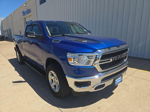 Blue Streak Pearlcoat 2019 RAM 1500 Tradesman