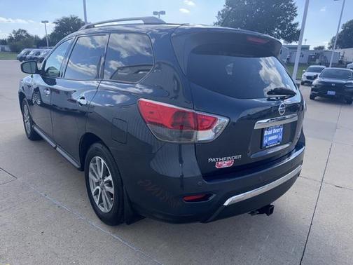 2013 Nissan Pathfinder SV