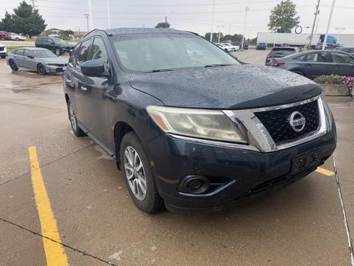 2013 Nissan Pathfinder SV