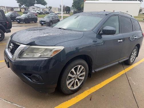 2013 Nissan Pathfinder SV