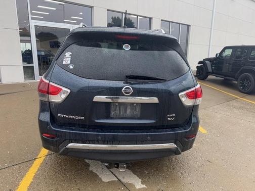 2013 Nissan Pathfinder SV