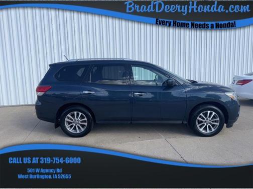 2013 Nissan Pathfinder SV