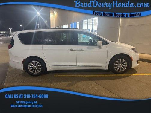 2019 Chrysler Pacifica Touring L