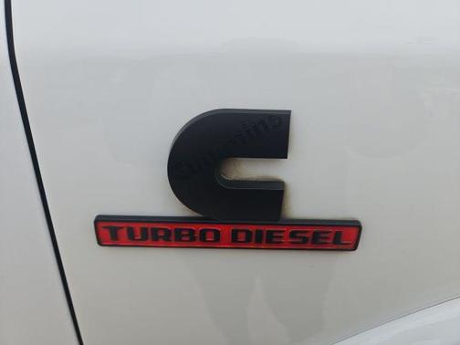 2022 RAM 2500 Limited Mega Cab 4x4 6'4' Box