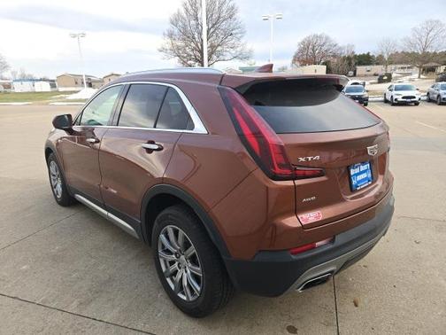 2020 Cadillac XT4 Premium Luxury