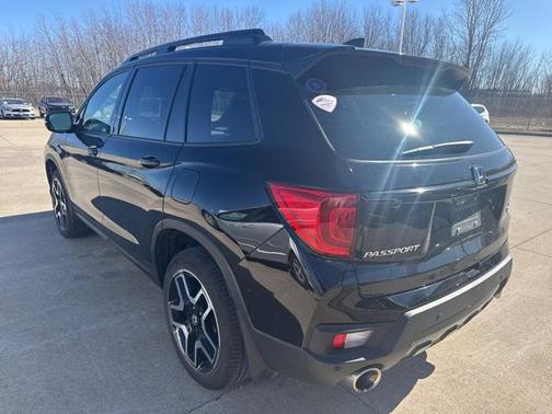 2023 Honda Passport AWD Elite