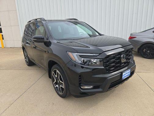 2023 Honda Passport AWD Elite