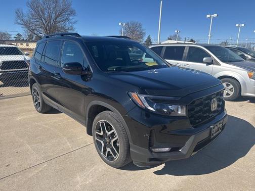 2023 Honda Passport AWD Elite