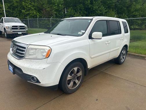 Taffeta White 2015 Honda Pilot SE