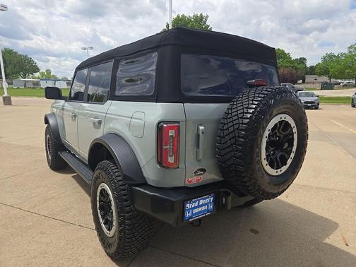 Cactus Gray 2024 Ford Bronco Outer Banks