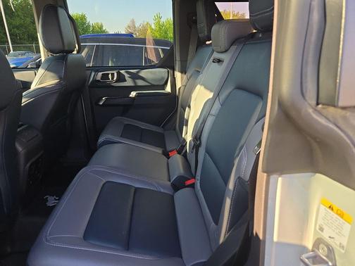Cactus Gray 2024 Ford Bronco Outer Banks