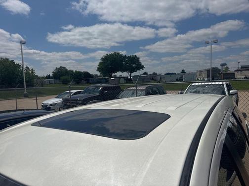 Pearl White Tri-Coat 2014 Dodge Journey R/T