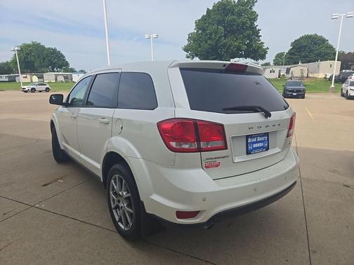 Pearl White Tri-Coat 2014 Dodge Journey R/T
