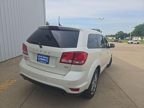 Pearl White Tri-Coat 2014 Dodge Journey R/T