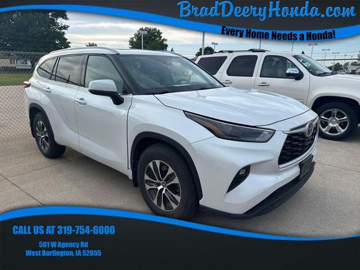 Wind Chill Pearl 2022 Toyota Highlander XLE