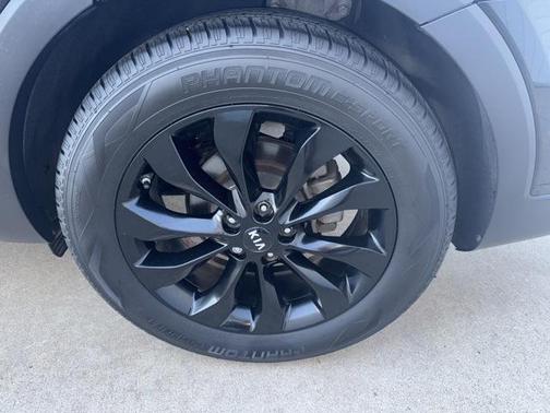 2020 Kia Sorento S