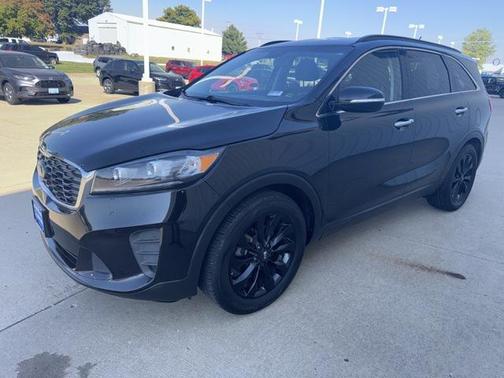2020 Kia Sorento S