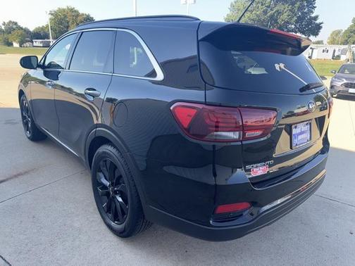 2020 Kia Sorento S