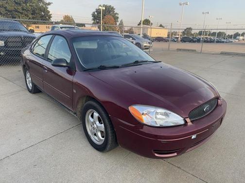 2004 Ford Taurus SES