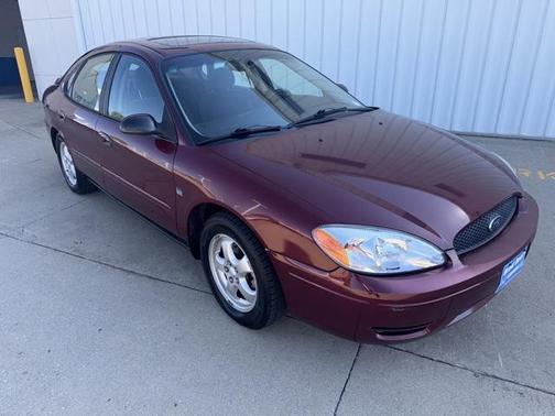 2004 Ford Taurus SES