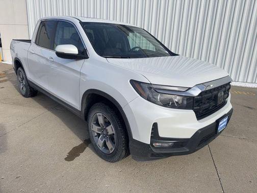 Platinum White Pearl 2026 Honda Ridgeline RTL