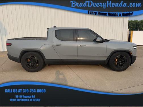 2022 Rivian R1T Adventure