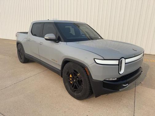 2022 Rivian R1T Adventure