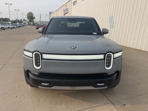 2022 Rivian R1T Adventure