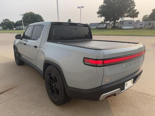 2022 Rivian R1T Adventure