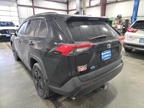 2019 Toyota RAV4 Hybrid XLE