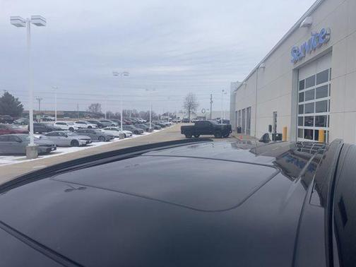 2019 Toyota RAV4 Hybrid XLE