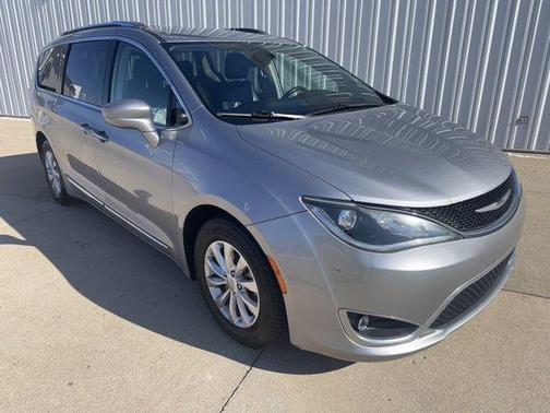 2018 Chrysler Pacifica Touring-L