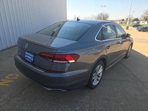 2020 Volkswagen Passat 2.0T SE