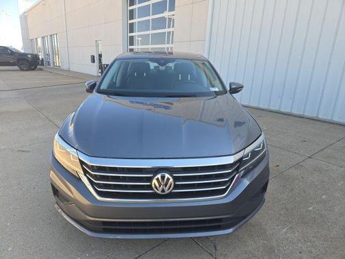 2020 Volkswagen Passat 2.0T SE