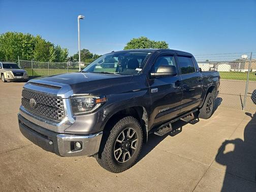 Magnetic Gray Metallic 2019 Toyota Tundra SR5