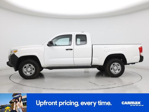 2016 Toyota Tacoma SR