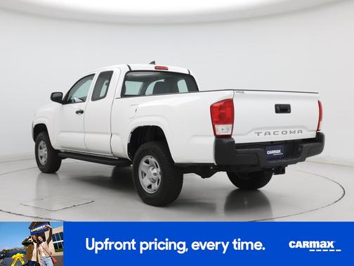 2016 Toyota Tacoma SR