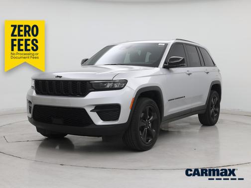 Silver 2024 Jeep Grand Cherokee Altitude