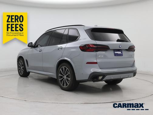 Gray 2024 BMW X5 xDrive40i
