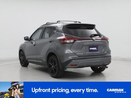 2021 Nissan Kicks SR