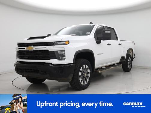 White 2024 Chevrolet Silverado 2500 Custom