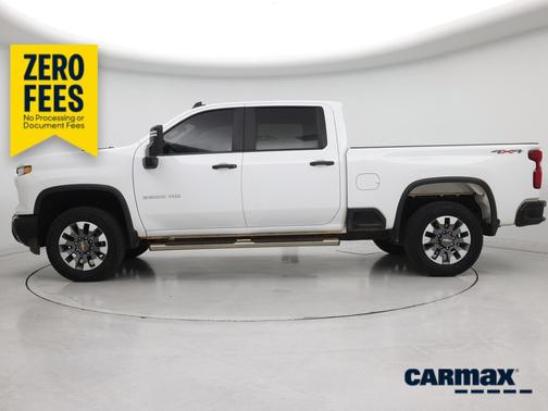 White 2024 Chevrolet Silverado 2500 Custom