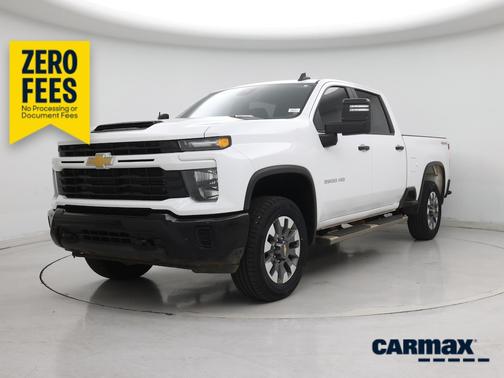 White 2024 Chevrolet Silverado 2500 Custom