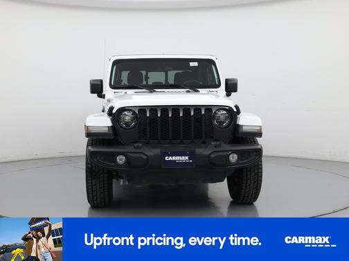 White 2022 Jeep Gladiator Willy's