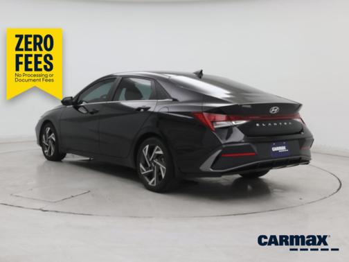 Black 2024 Hyundai ELANTRA SEL