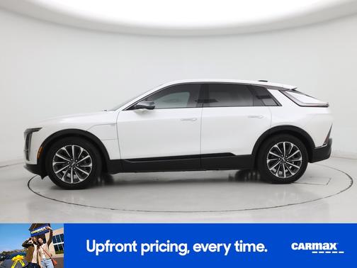 2024 Cadillac LYRIQ Sport 2