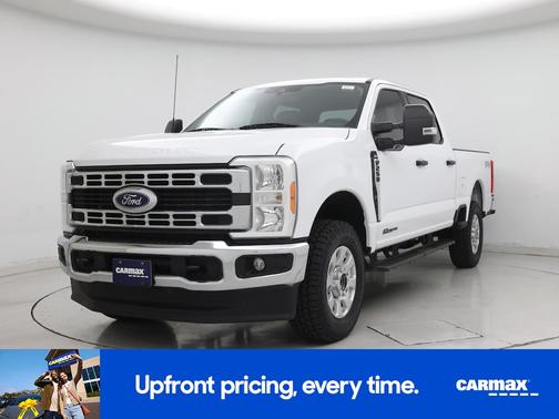 White 2024 Ford F-250 XLT