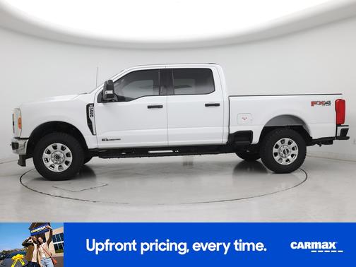 White 2024 Ford F-250 XLT
