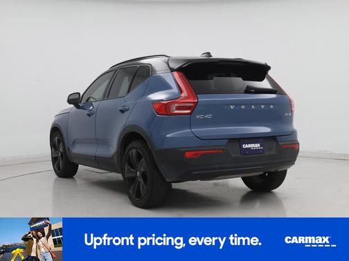 Blue 2023 Volvo XC40 B5 Plus Dark Theme