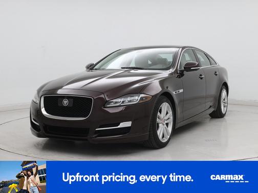2016 Jaguar XJ R-Sport
